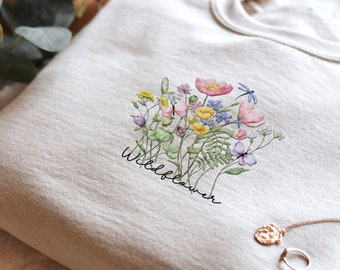 Vintage Pressed Flowers Sweatshirt EMBROIDERED Boho Fairycore Crewneck Cottagecore Wildflowers Sweater Botanical Shirt Floral Nature Tee