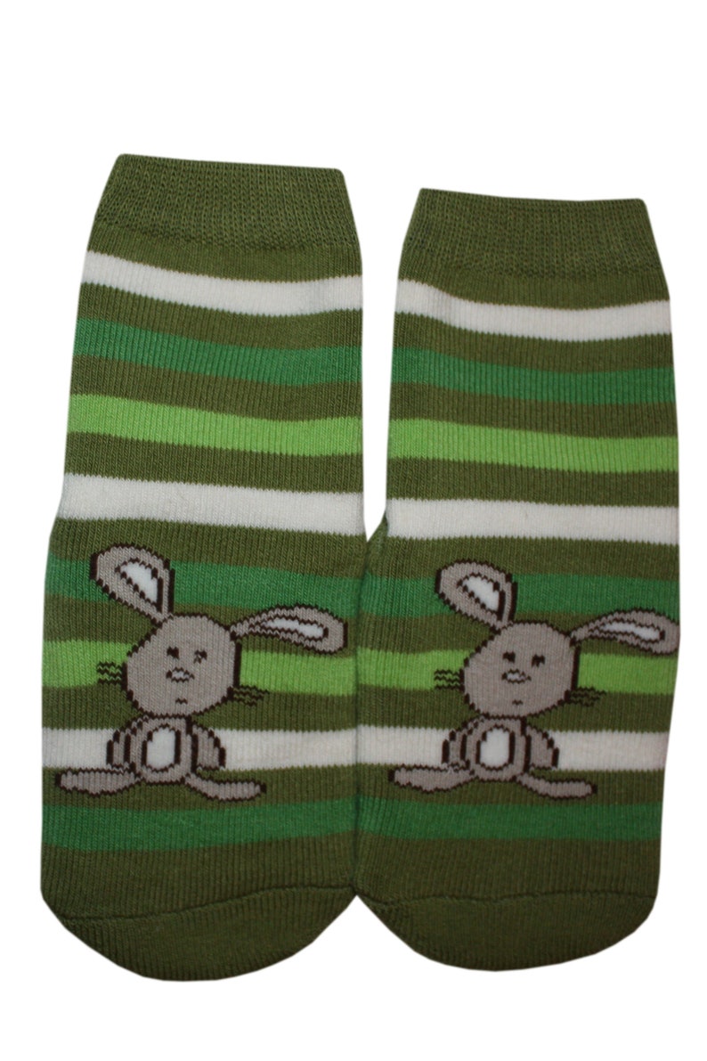 Non-slip terry socks with stripes and funny bunny in grasgreen WERI SPEZIALS
