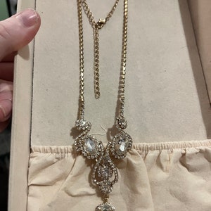 Costume cut glass necklace - vintage