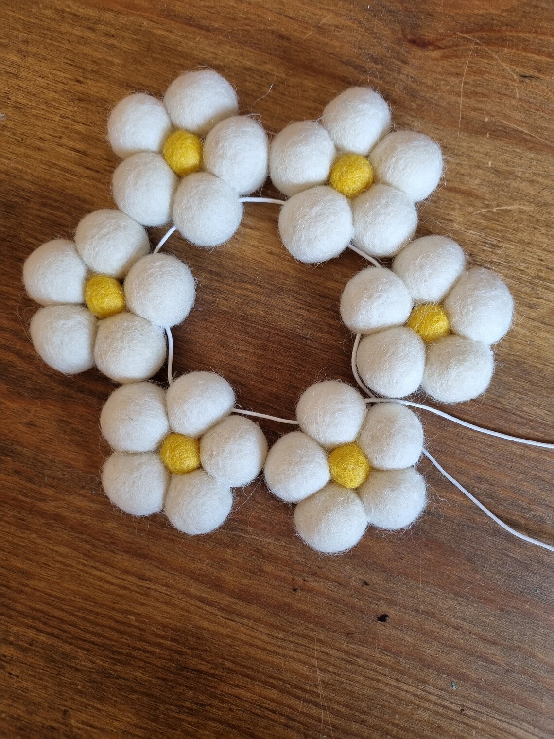 Daisy Flower Garland Flower Pom Pom Garland Daisy Pom Pom Etsy UK