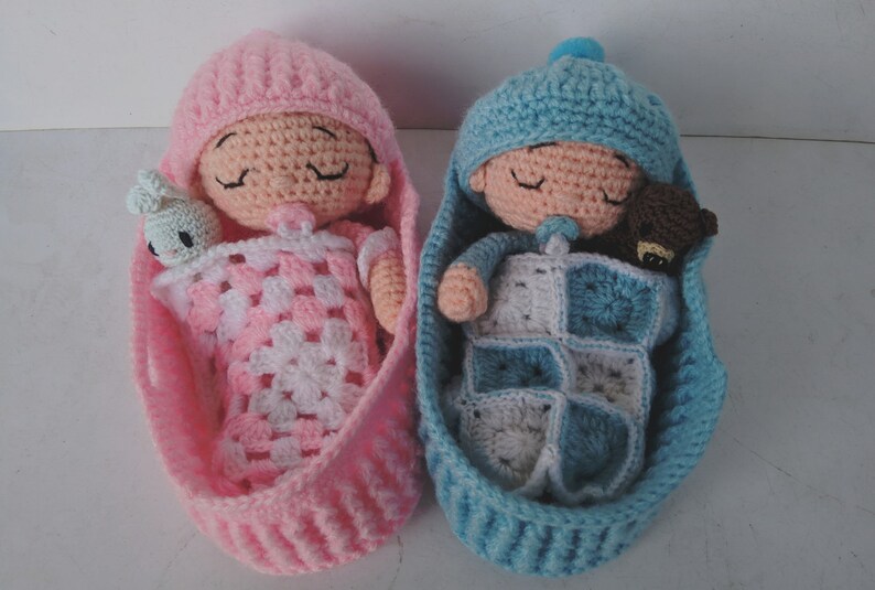 Baby Twins Vina /& Vino Amigurumi Pattern