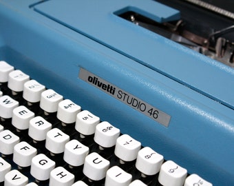 Olivetti Studio 46 青 タイプライター Olivetti Studio 46 Blue Typewriter, Vintage, Manual Portable