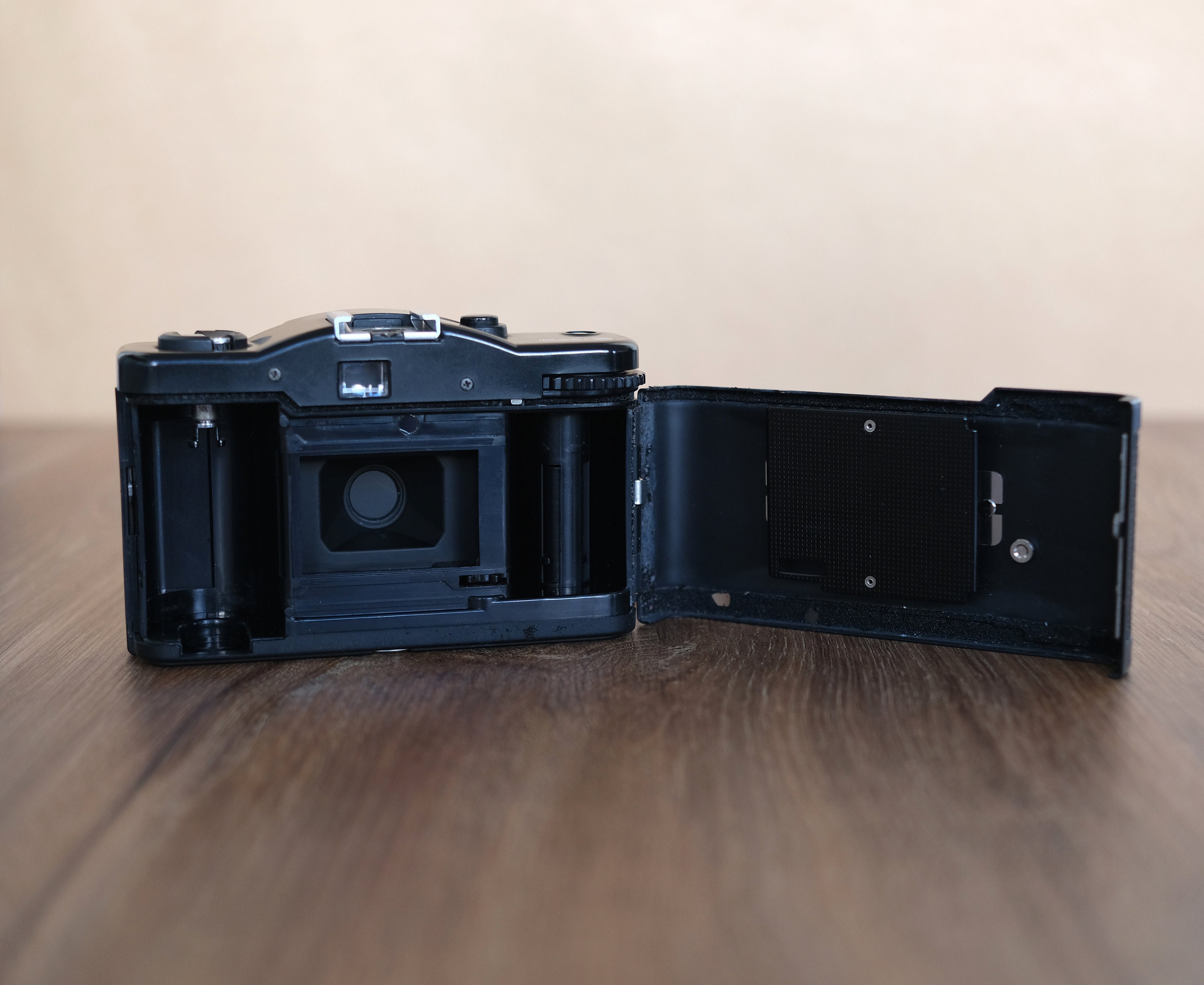 コシナ CX-2 35 mm カメラ ポイント & シュート ヴィンテージ ケース