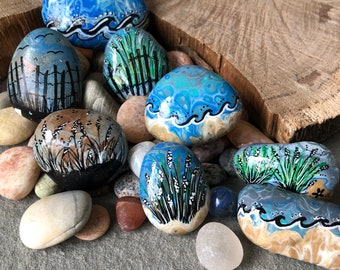 Hand Painted Rocks. Beach Theme Painted Rocks, Assorted Selection for Beach House Decor, Beach Gifts, Beach Lover Gifts. Coastal Decoration.