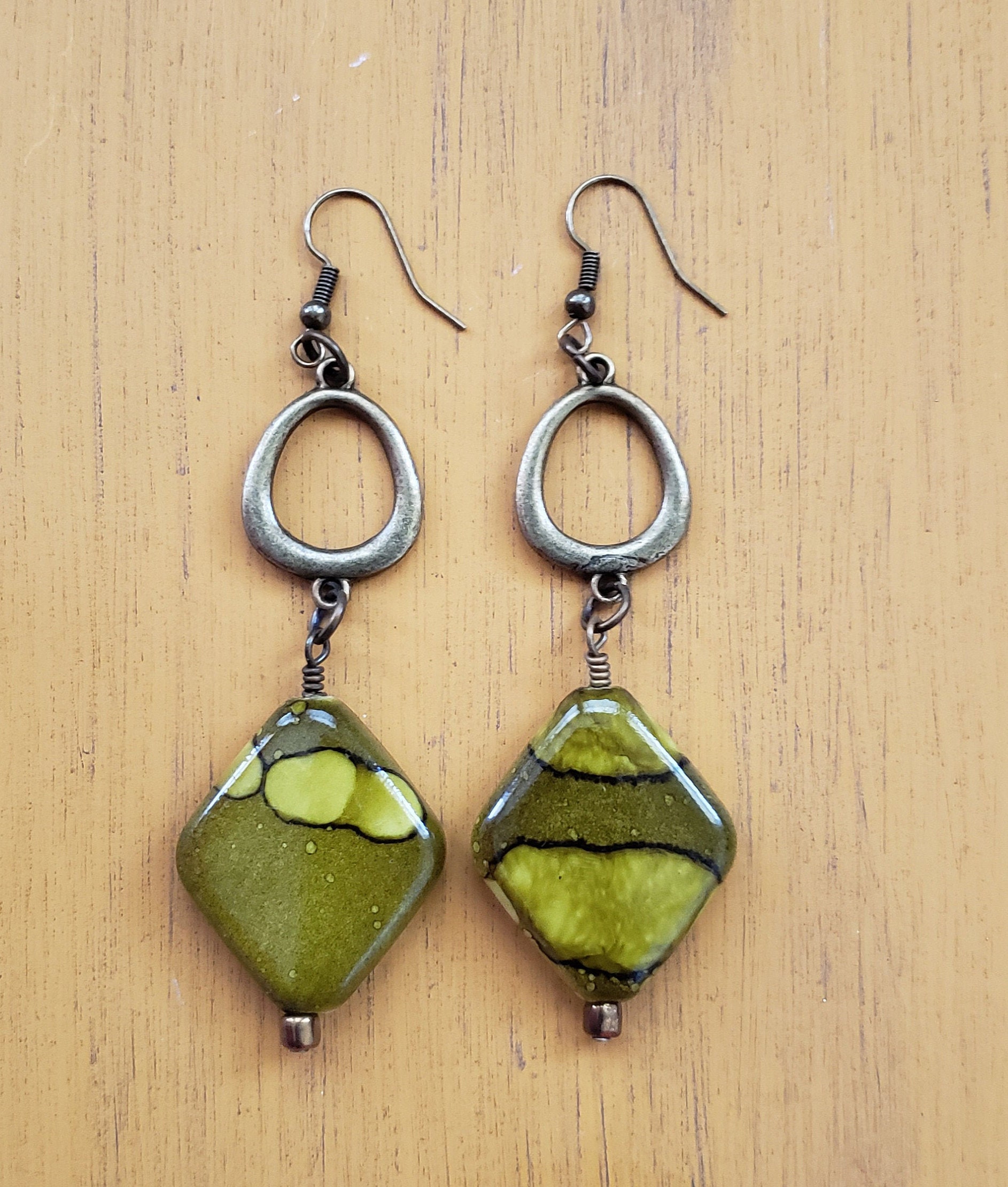 Lime Stone Earrings Green Speckled Diamond-shaped Pendant - Etsy