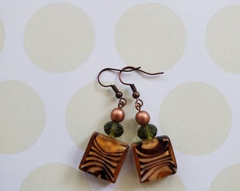 Kolczyki Lampwork z nadrukiem szmaragdowego tygrysa: zielone miedziane koraliki akcentowe