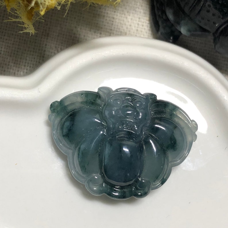 28.5 mm Grade A Icy Dark Green Wuji Carved Bat Jadeite Jade Pendant