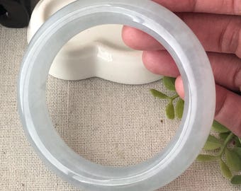 55-56 mm 氷のような光沢のあるブルーの輝きのジェダイト 翡翠の丸型