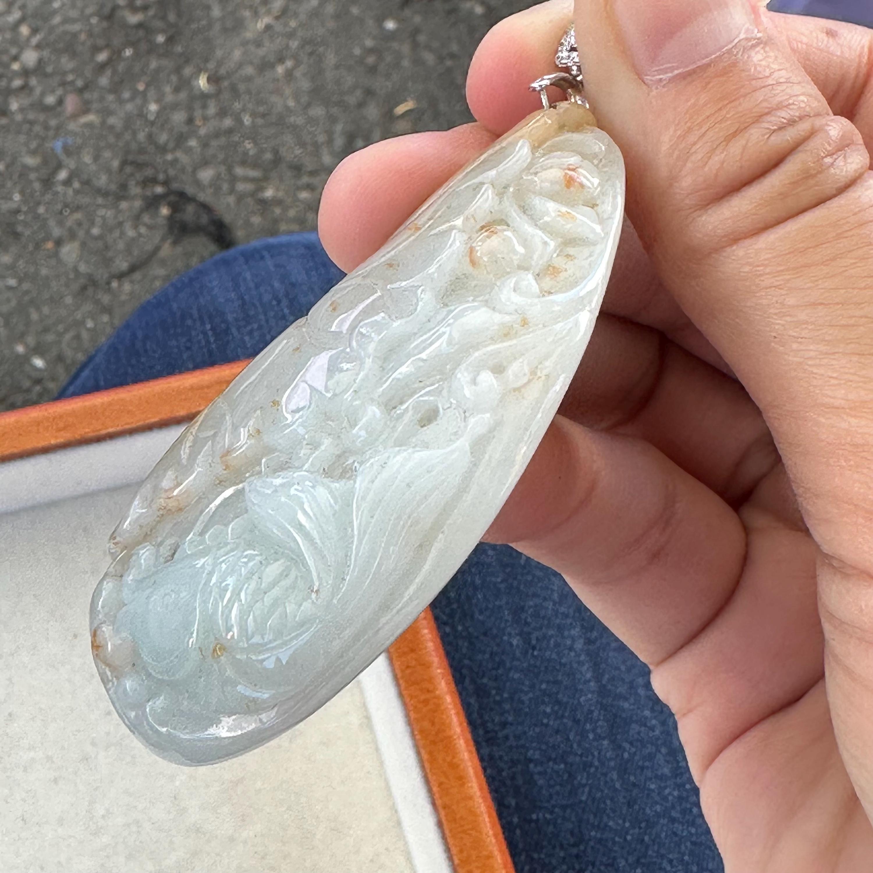 68 mm 翡翠 翡翠 赤黄 彫刻 魚花ペンダント - Etsy 日本