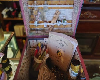 Caja del armario de escobas de Alicia en el país de las maravillas