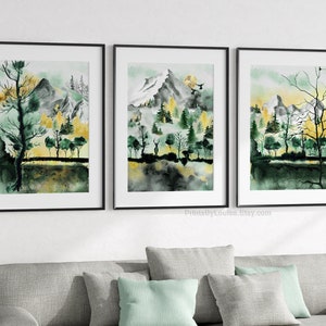 Set di stampe forestali di 3 / Arte murale paesaggio astratto / Poster di montagne e alberi / Dipinto di boschi scuri nebbiosi / Verde smeraldo o Blu navy