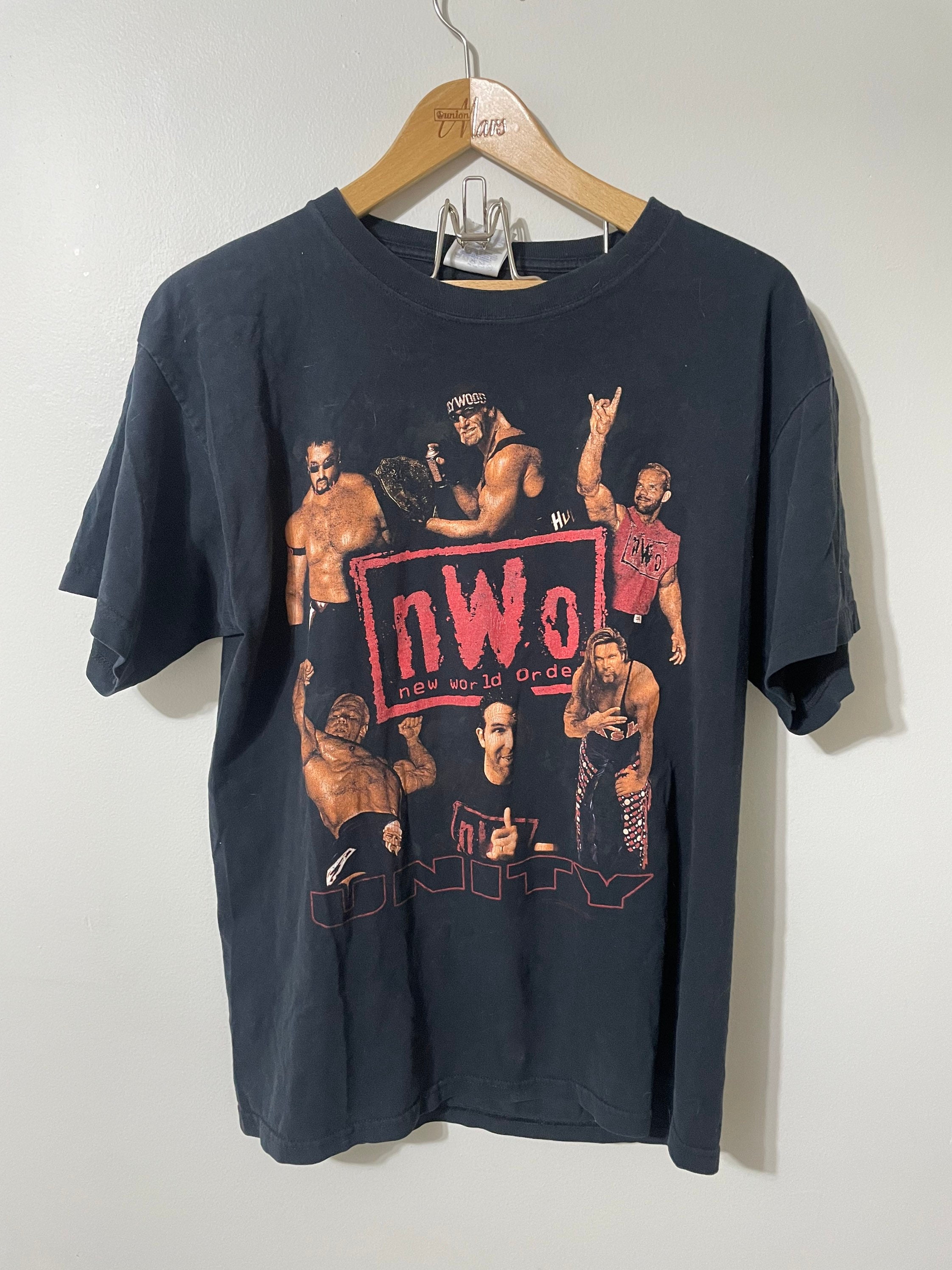 WWE Legends nWo big gold belt T-shirt Men's Large XL