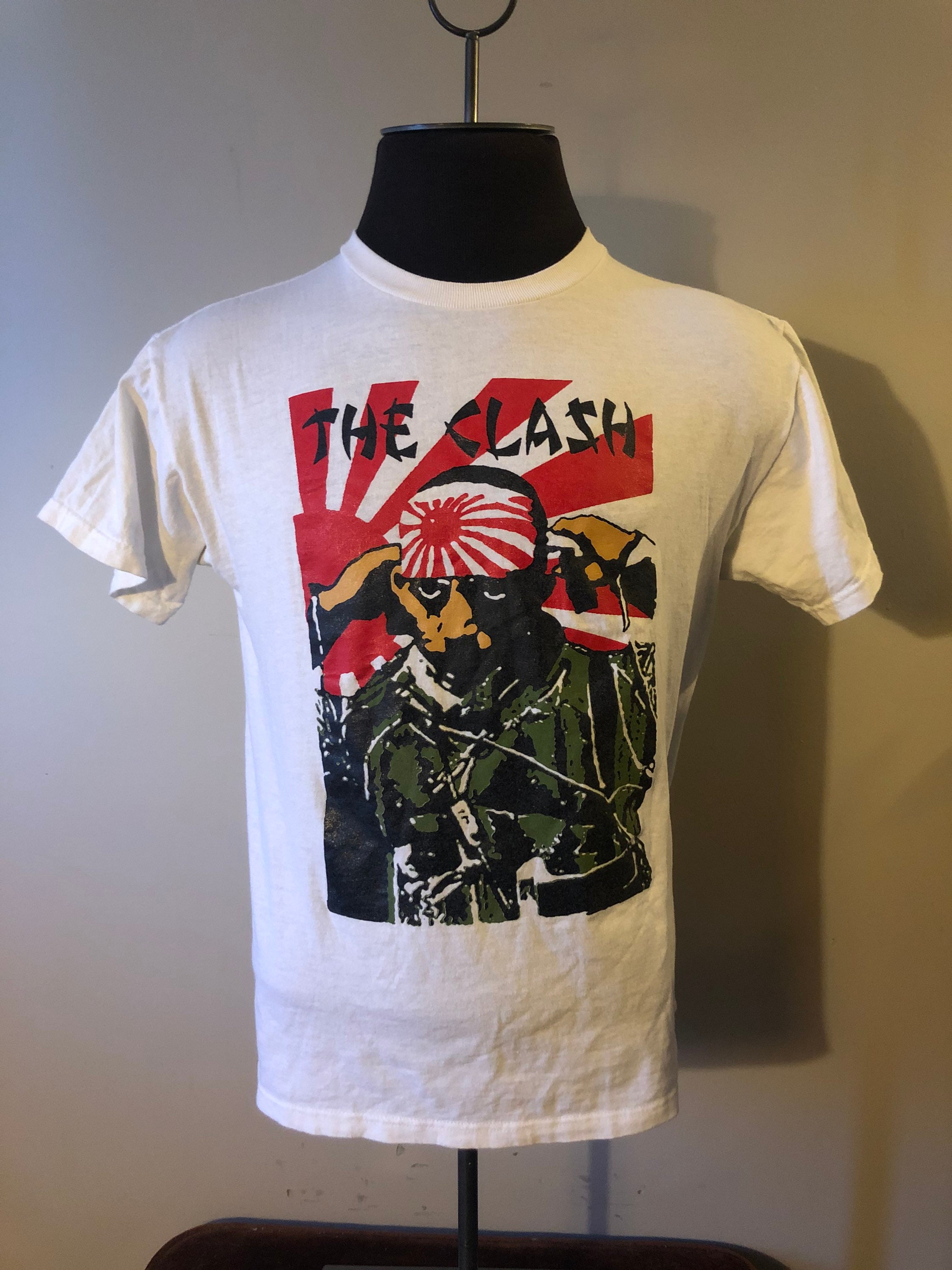 Discover Vintage The Clash Kamikaze Shirt