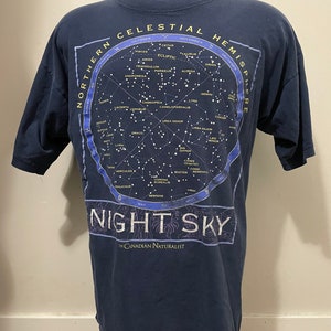Vintage Night Sky Shirt 90er Jahre Celestial Sternzeichen Chart Natur T-Shirt Gral kanadische Naturforscherin