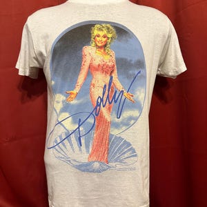 Vintage Dolly Parton Tshirt 80’s Country Music Band Tees