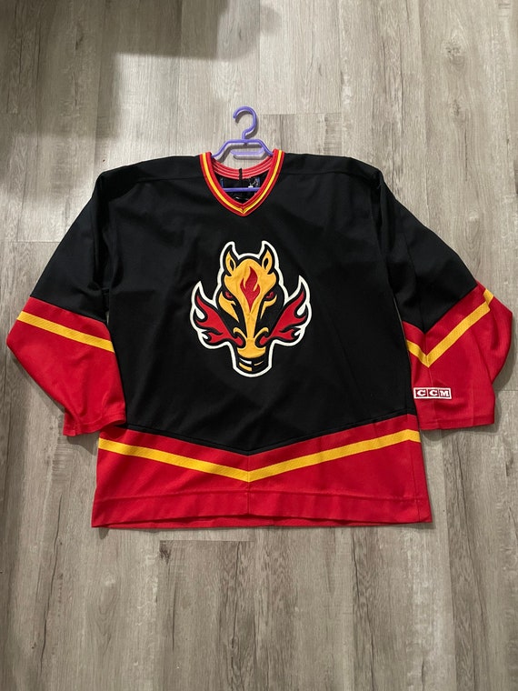 Vintage CCM Calgary Flames Blasty Horse NHL Hockey Shirt Jersey Camiseta  Size S