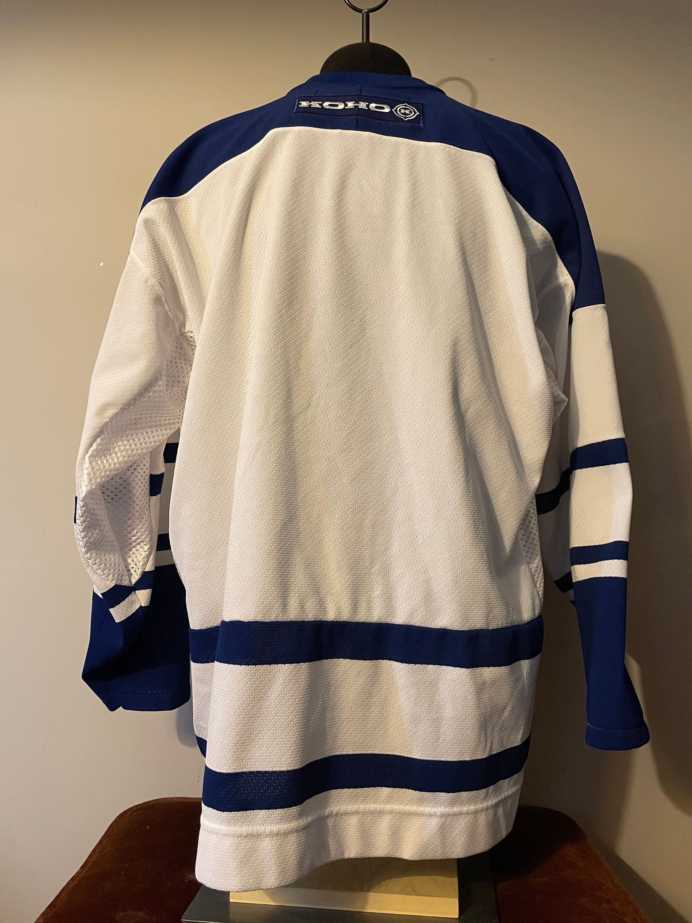 Vintage Property of Toronto Maple Leafs NHL Jersey size XL – Prince Edward  County T-Shirt Company