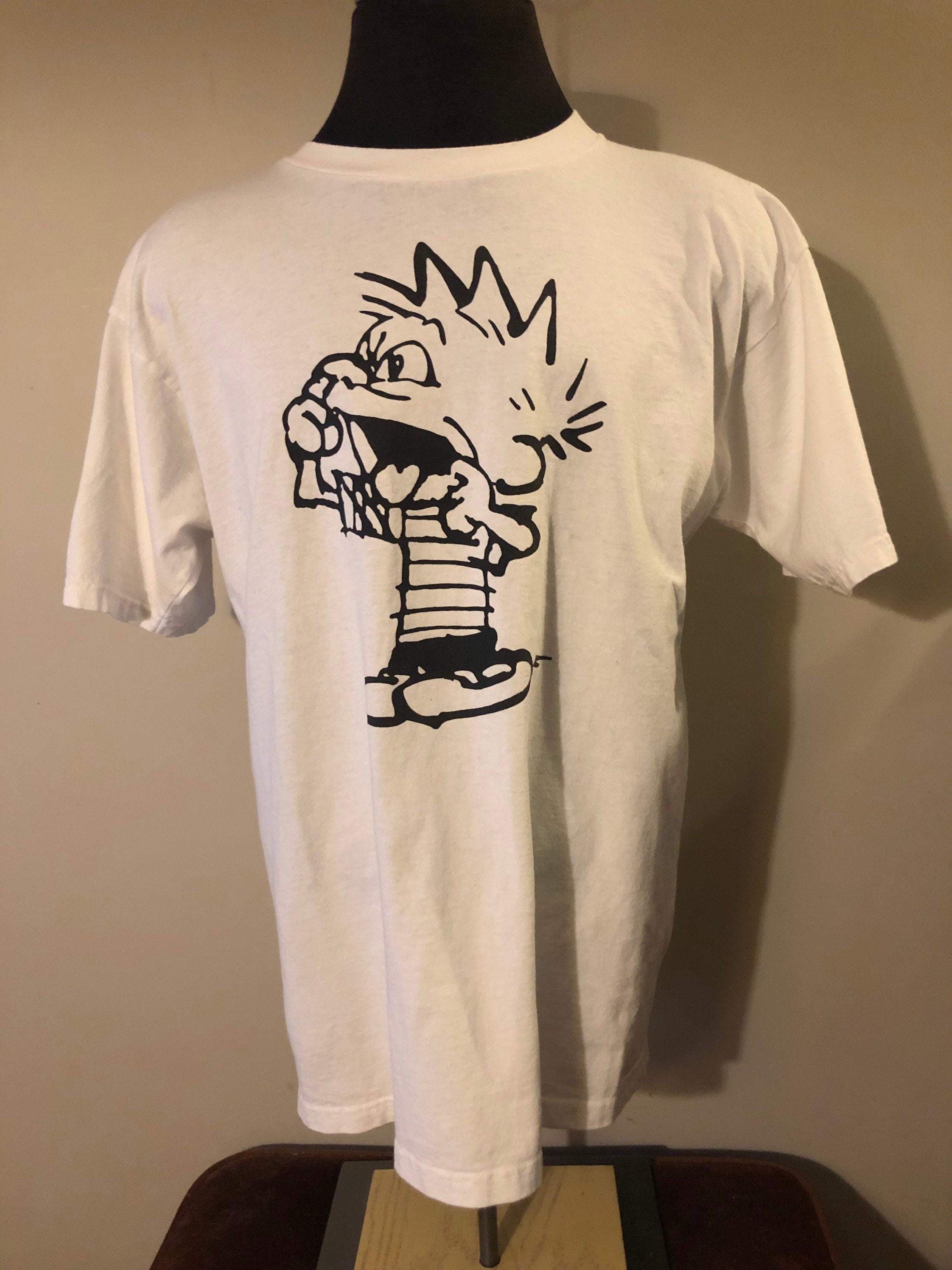 Calvin and hobbes hotsell t shirt india