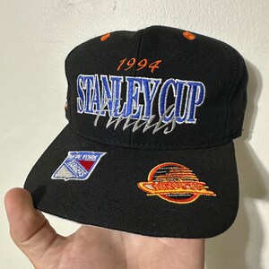 Cappello vintage #1 Apparel Stanley Cup Finals anni '90 NHL SnapBack Vancouver Canucks New York Rangers 1994 Vancouver Riot Storia NHL