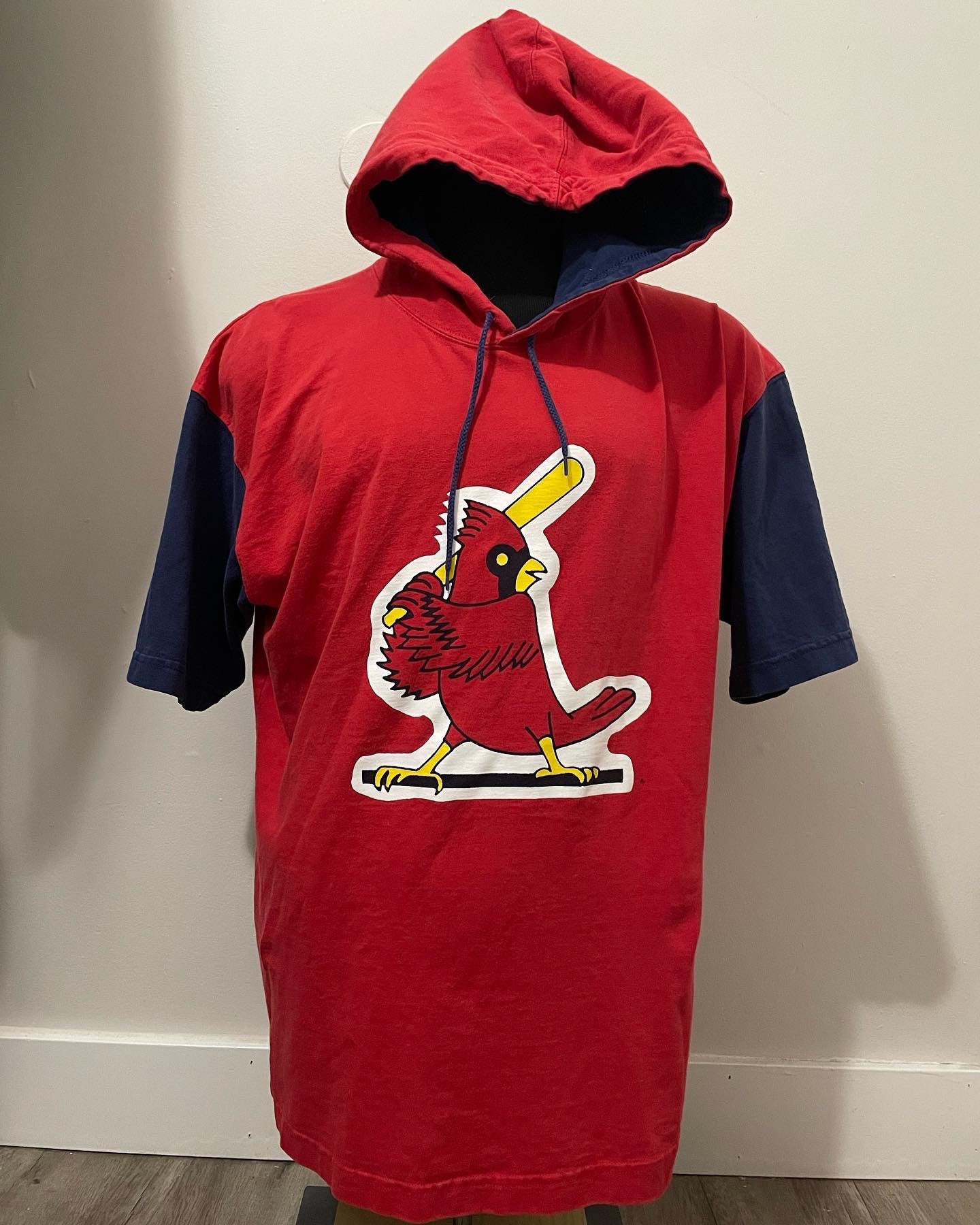 Vintage, Shirts, Vintage St Louis Cardinals Mlb Red Embroidered Logo T  Shirt Made In Usa Size Xl