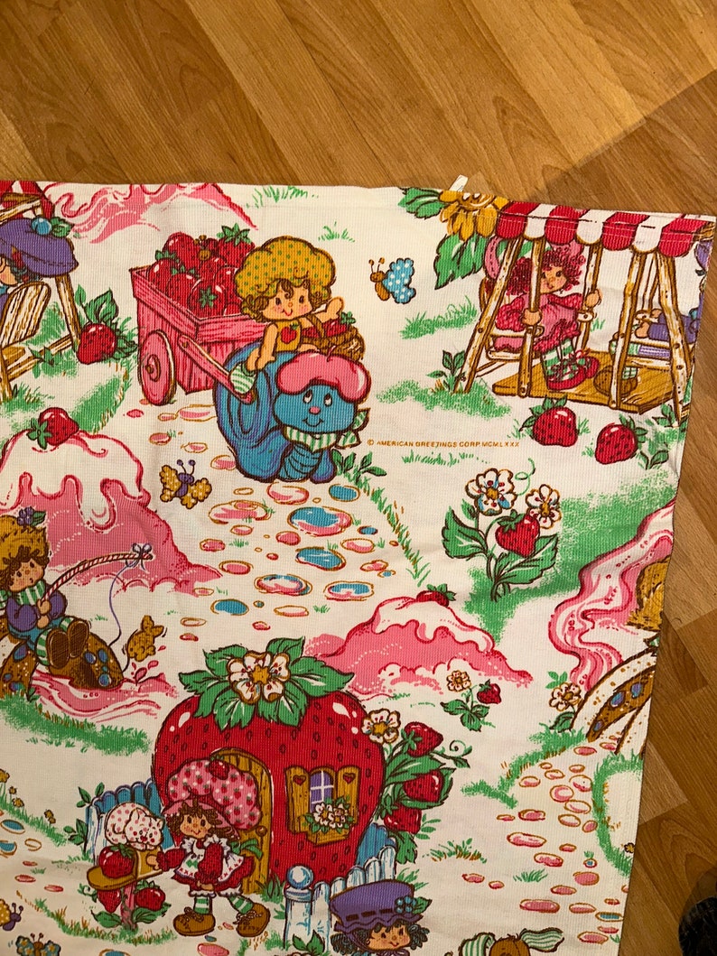 vintage-strawberry-shortcake-bed-spread-blanket-103-x72-roughly-etsy