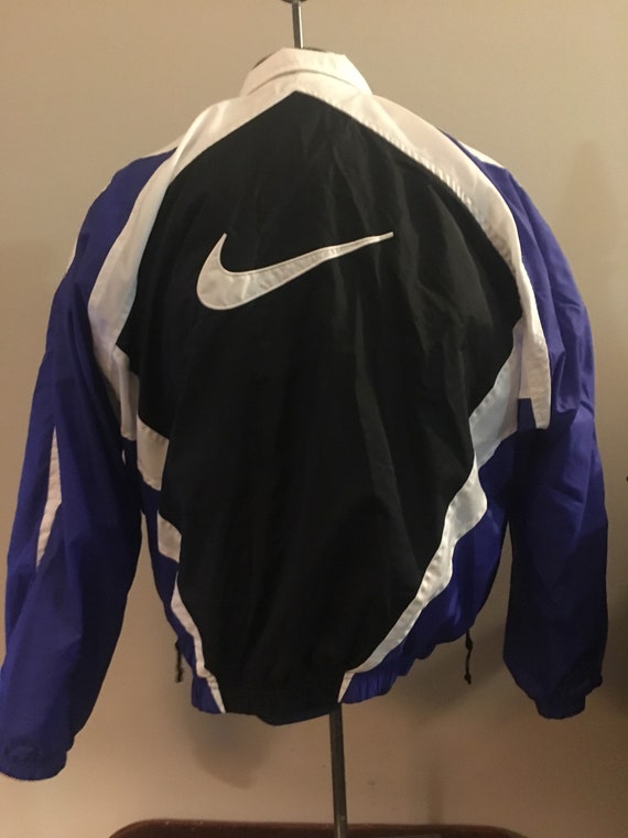 nike windbreaker big swoosh