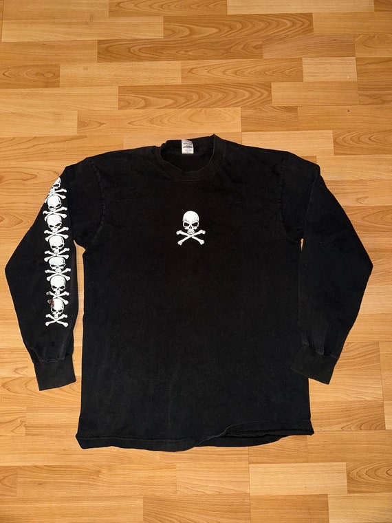 Vtg Original Skull And Cross Bones 1991 Fashion Victim XL