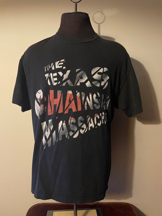90s The Texas Chain Saw Massacre art tee