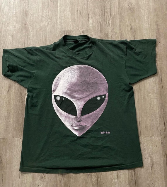Vintage Alien Head Shirt 90s Fashion Victim Streetwear Grail