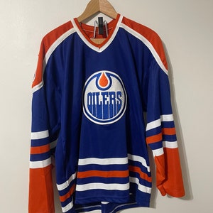 Vintage Edmonton Oilers jersey - SMALL - 80’s - Sandow Sporting Knit - NHL