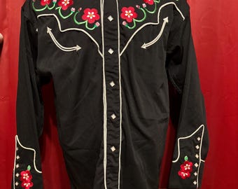 Pandhandle Slim Western Wear Button Up Shirt Diamond Pearl Snap Floral Embroidery