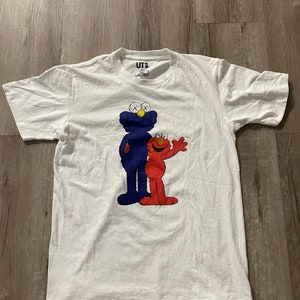 Uniqlo Canada - Get a FREE sticker for every 2 KAWS UT items