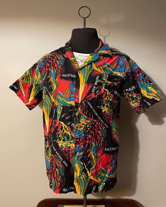 Vintage Maluna Hawaiian Shirt Volcano All Over Print 70s Chic - Etsy