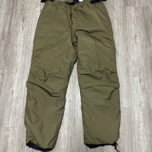 Vintage Arcteryx Pants Lightweight Cargo Hiking Travel Women's Green Clean  Pants