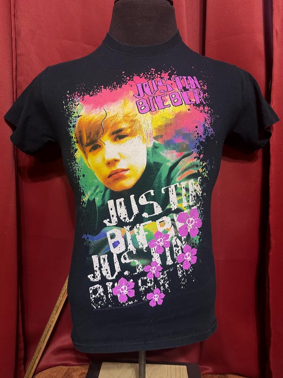 Vintage Justin Bieber Tshirt Y2K Band Tee Skull Flower Rap Tee