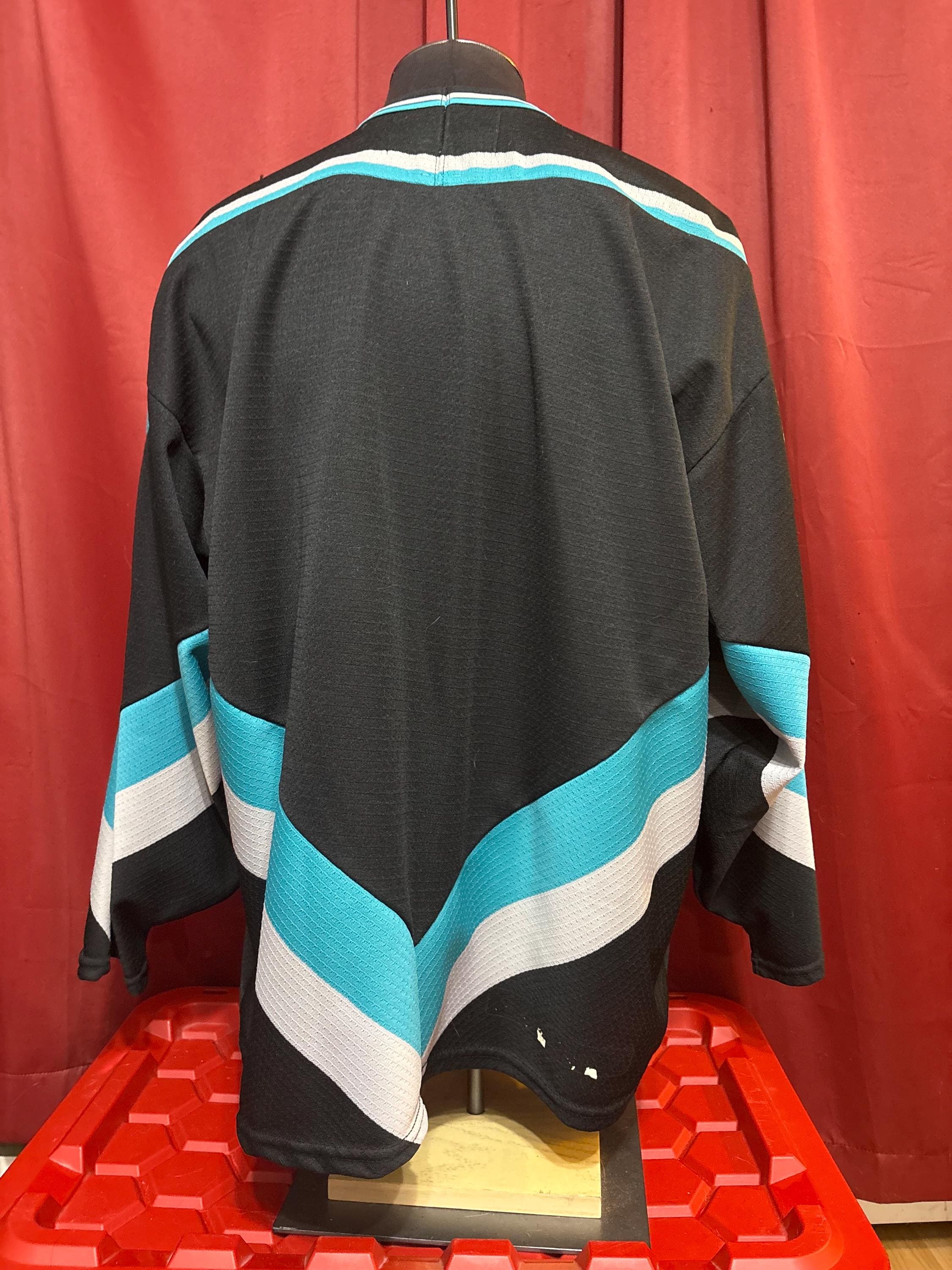 Vintage Las Vegas Thunder Jersey IHL Hockey Collectible Sportswear