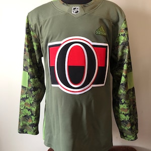 Ottawa Senators Blank Military jersey size 52