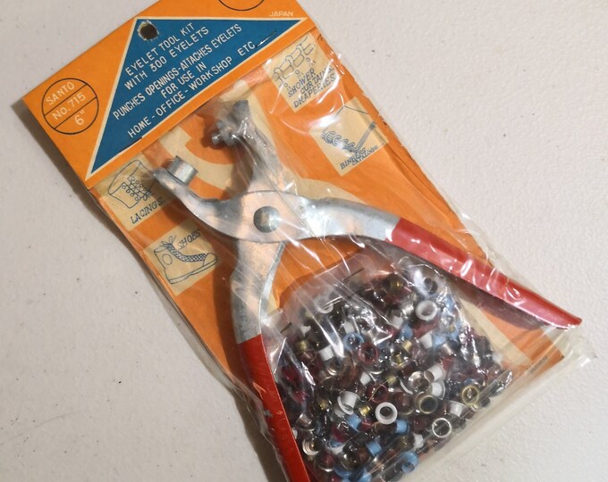 Vintage Eyelet Fastener Tool Kit 300 Eyelets Crafts in Original Package ...