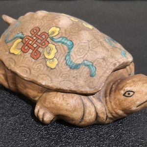 Vintage Lucky Asian Porcelain Turtle Trinket Box -- 678A