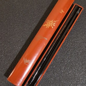 Vintage set of 4 Urushi Lacquer Chopsticks with Box -- 683A