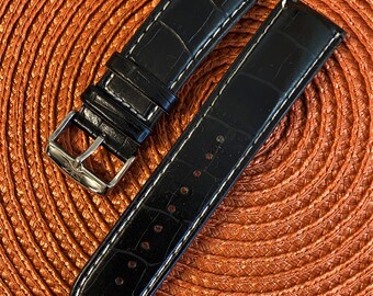 Vintage 2000s 24mm lugs Straight end Black Genuine Leather Watch Band used