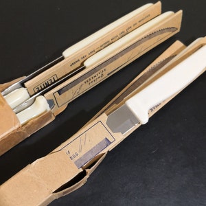 Vintage Quikut Steak Stainless Knives lot of 8 NIB Rare -- 394A