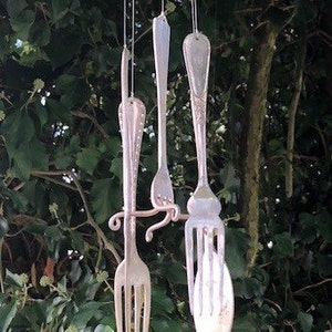 Cutlery Wind Chime from recycled Vintage plated cutlery & flatware. Perfect for garden, Valentine or Mothers Day or wedding/anniversary gift image 5