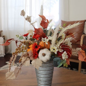 White and orange pumpkin decor, galvanizer fall decor, thanksgiving centerpiece, farmhouse decoration, table decor