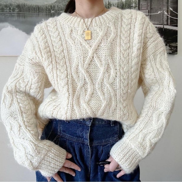 Vintage Aran Ireland Knit Wool Chunky crewneck long sweater