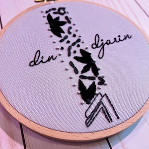 The Mandolorian Din Djarin Star Wars Inspired Embroidery Hoop