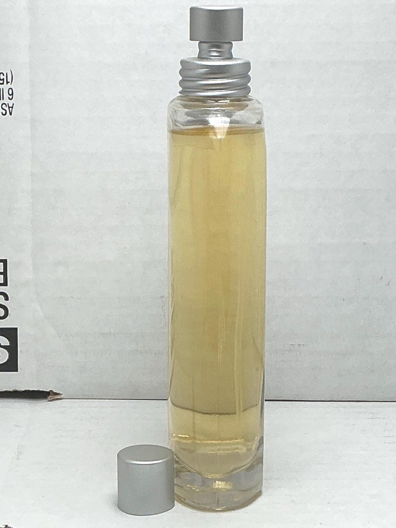 L’occitane fleur de lotus edt spray unboxed NEW 3.4 oz. image 8