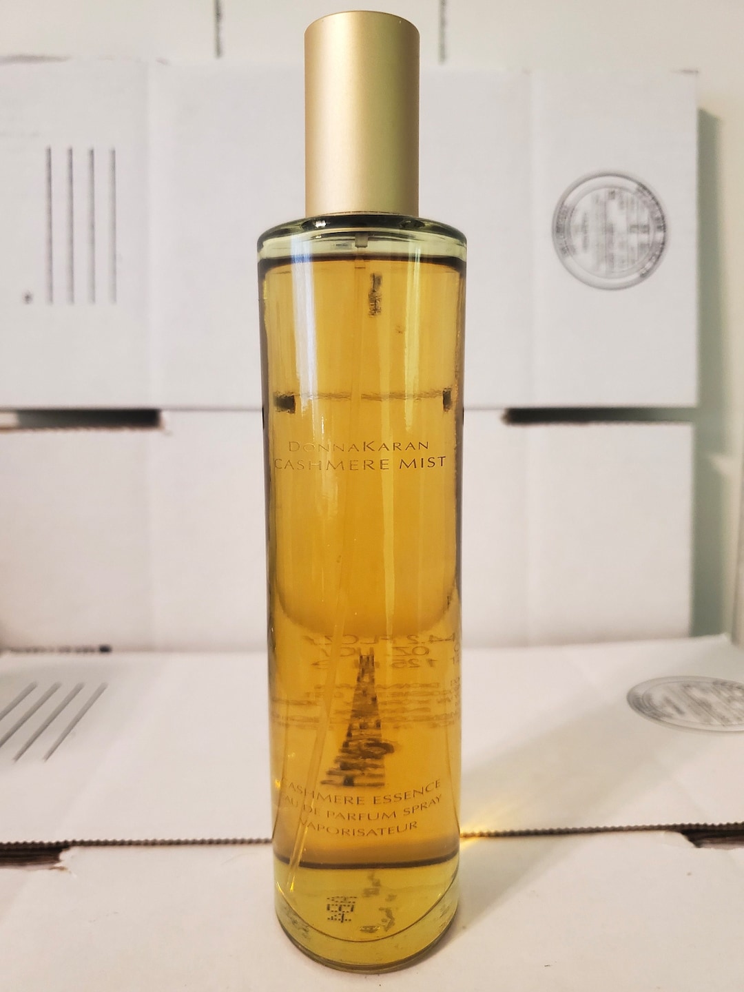 Buy Donna Karan Cashmere Mist Cashmere Essence Edp Spray Unboxed - Main Image