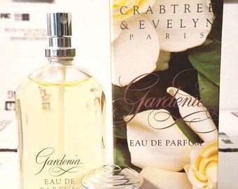 CRABTREE & EVELYN。 GARDENIA 。 キャンドル。 2個。 il_340x270.6377866029_rih2.jpg