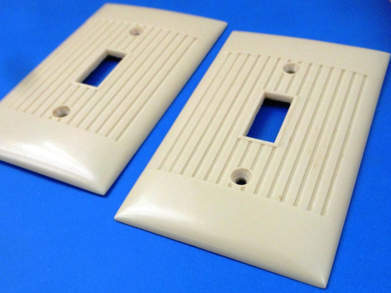 4 Vintage Sierra Ivory Ribbed Electrical Outlet Plate Covers D-8 Art DecoMid Century Modern Home or Office Remodel Hardware Four